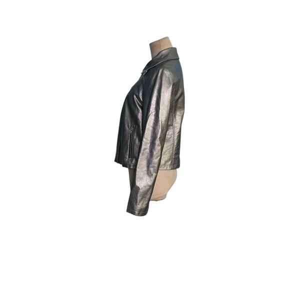 Forever 21 silver vegan leather moto jacket size Medium - Picture 16 of 16